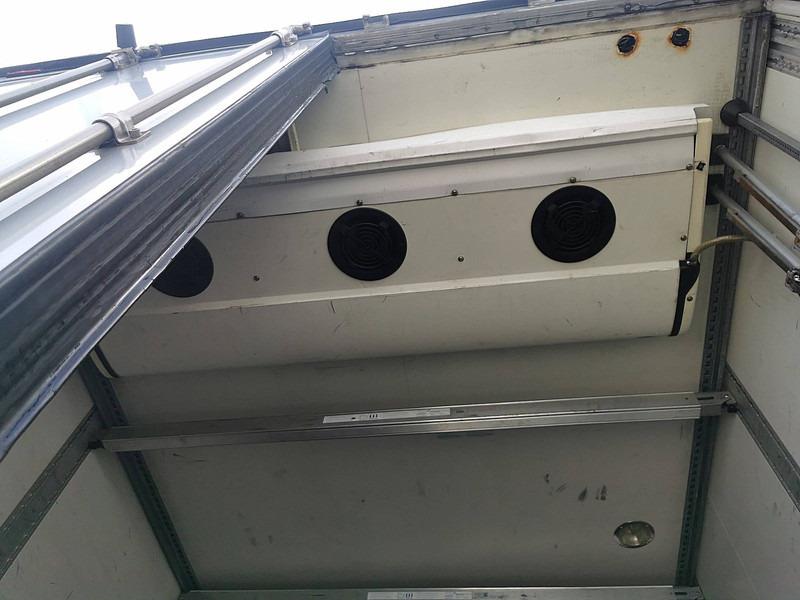 Полуприцеп-рефрижератор Krone SD R: фото 11 Полуприцеп-рефрижератор Krone SD R: фото 11