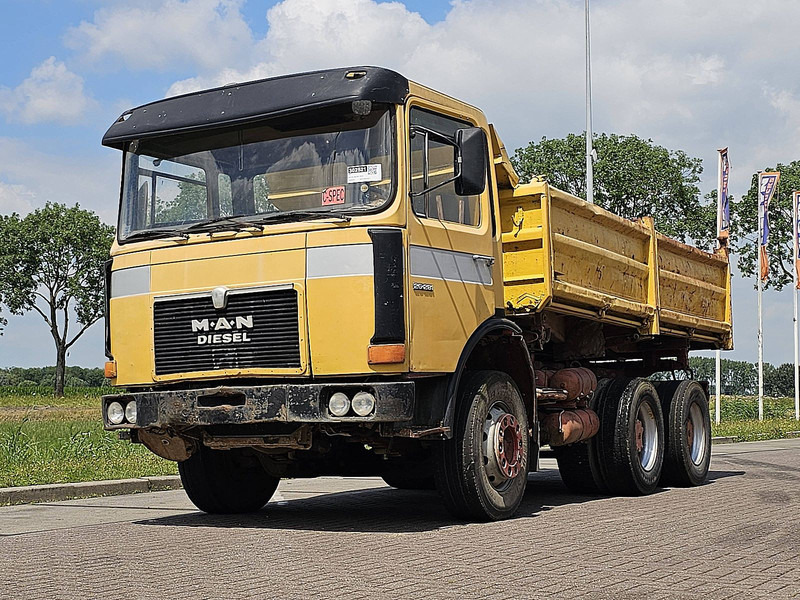 MAN 26.281 DFK 6X4 STEEL 6 CYL. - Самосвал: фото 1 MAN 26.281 DFK 6X4 STEEL 6 CYL. - Самосвал: фото 1