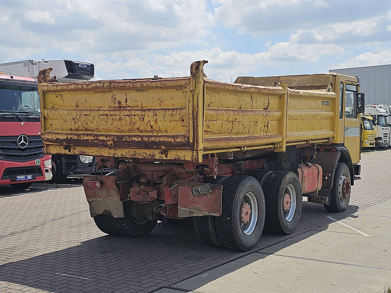 MAN 26.281 DFK 6X4 STEEL 6 CYL. - Самосвал: фото 3 MAN 26.281 DFK 6X4 STEEL 6 CYL. - Самосвал: фото 3
