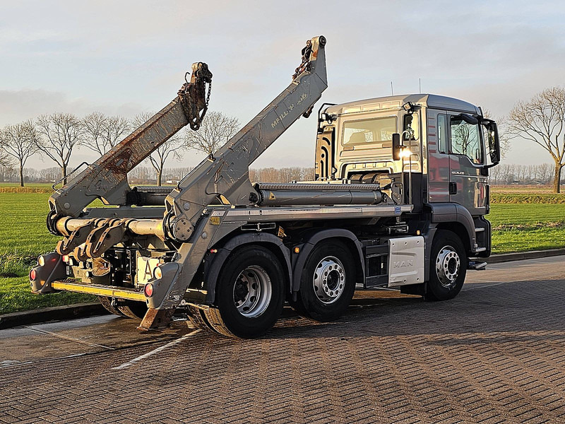 MAN 26.430 TGS 6X2/4 MEILLER AK16T - Портальный бункеровоз: фото 3 MAN 26.430 TGS 6X2/4 MEILLER AK16T - Портальный бункеровоз: фото 3