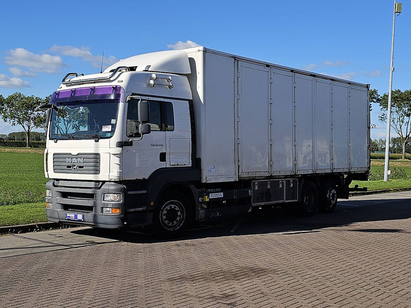MAN 26.440 TGA LX 6X2 SIDE DOORS - Грузовик с закрытым кузовом: фото 2 MAN 26.440 TGA LX 6X2 SIDE DOORS - Грузовик с закрытым кузовом: фото 2