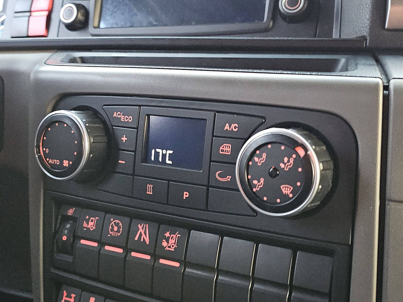 Грузовик-контейнеровоз/ Сменный кузов MAN 26.460 TGX: фото 13