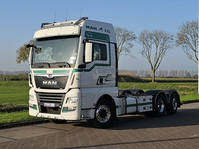 MAN 26.500 TGX XXL 6X2-4 LL WB420 - Грузовик-шасси: фото 2 MAN 26.500 TGX XXL 6X2-4 LL WB420 - Грузовик-шасси: фото 2