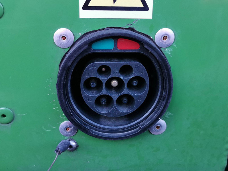 Грузовик с закрытым кузовом, Электрогрузовик MAN E FULL ELECTRIC 20kW 150km range: фото 17 Грузовик с закрытым кузовом, Электрогрузовик MAN E FULL ELECTRIC 20kW 150km range: фото 17