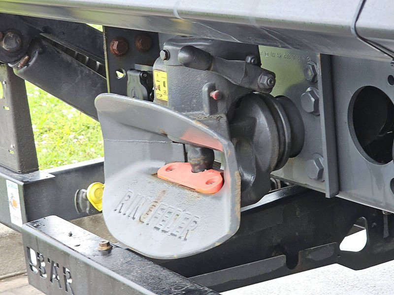 Тентованный грузовик Mercedes-Benz ACTROS 1836 STR. SP. TAILLIFT: фото 18