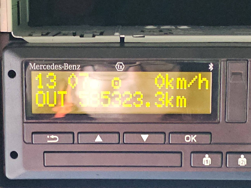 Тентованный грузовик Mercedes-Benz ACTROS 1836 STR. SP. TAILLIFT: фото 9