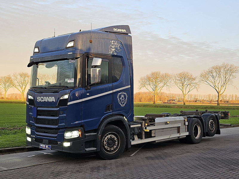 Scania R410 6X2*4 RET. CNG GAS - Грузовик-контейнеровоз/ Сменный кузов: фото 2 Scania R410 6X2*4 RET. CNG GAS - Грузовик-контейнеровоз/ Сменный кузов: фото 2