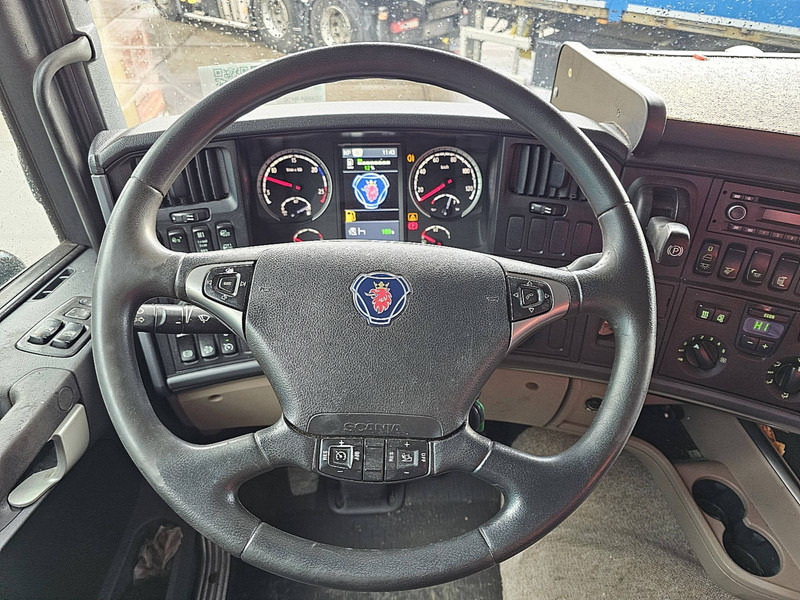 Тентованный грузовик Scania R450 4X2 RETARDER COMBI: фото 13