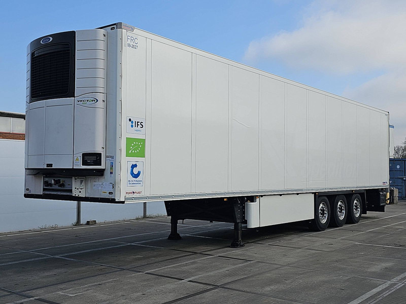 Schmitz Cargobull SCB*S3B Carrier1550D+E,dopp - Полуприцеп-рефрижератор: фото 1 Schmitz Cargobull SCB*S3B Carrier1550D+E,dopp - Полуприцеп-рефрижератор: фото 1