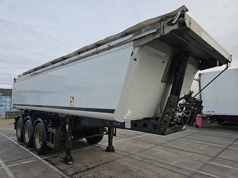 Schmitz Cargobull SKI 24 3 - Самосвальный полуприцеп: фото 3 Schmitz Cargobull SKI 24 3 - Самосвальный полуприцеп: фото 3