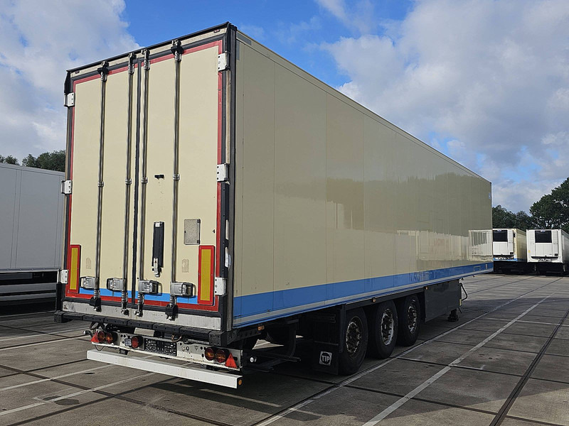 Schmitz Cargobull SKO 24 EURO MEATRAIL - Полуприцеп-рефрижератор: фото 2 Schmitz Cargobull SKO 24 EURO MEATRAIL - Полуприцеп-рефрижератор: фото 2