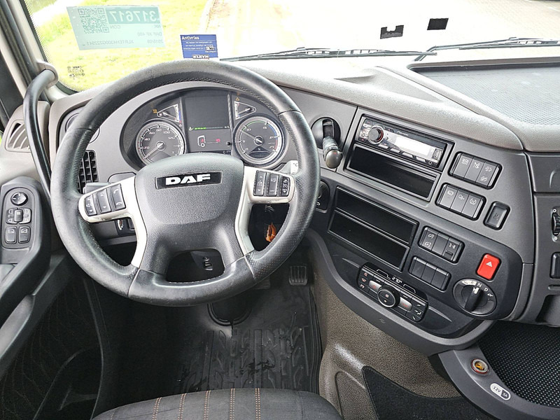 Фото интерьера 1: Тягач DAF XF 480 SSC 2X TANK