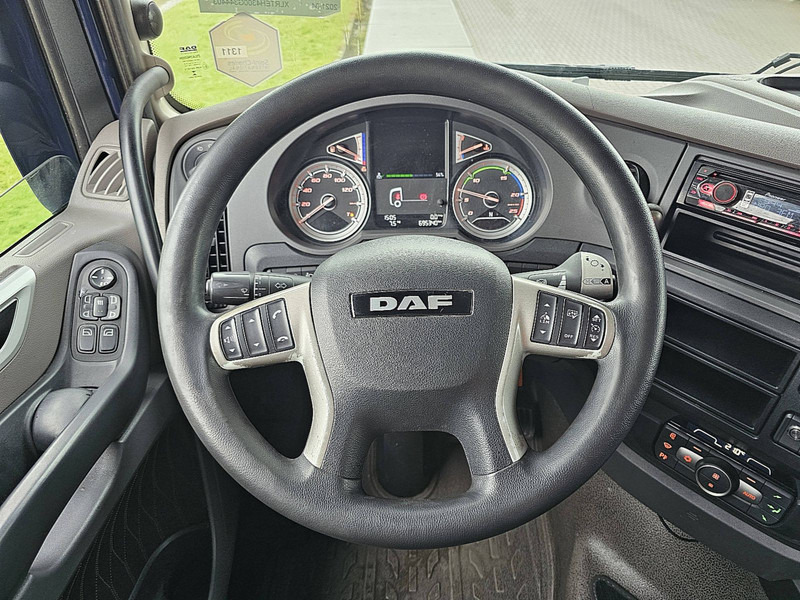 Фото интерьера 2: Тягач DAF XF 530 SSC INTARDER SKIRTS