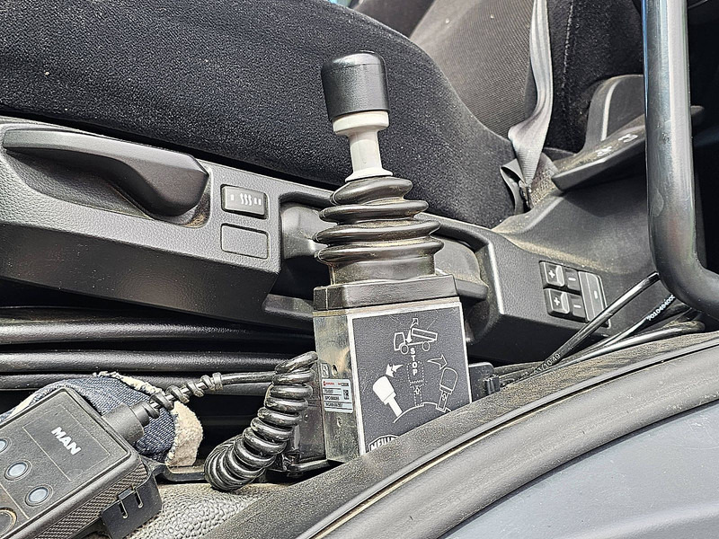 Тягач MAN 18.480 TGS 4X4H LEICHT UNFALL: фото 14