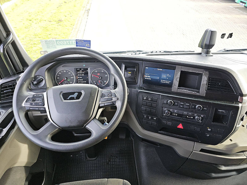 Фото интерьера 1: Тягач MAN 18.510 TGX GX XXL INTARDER LED