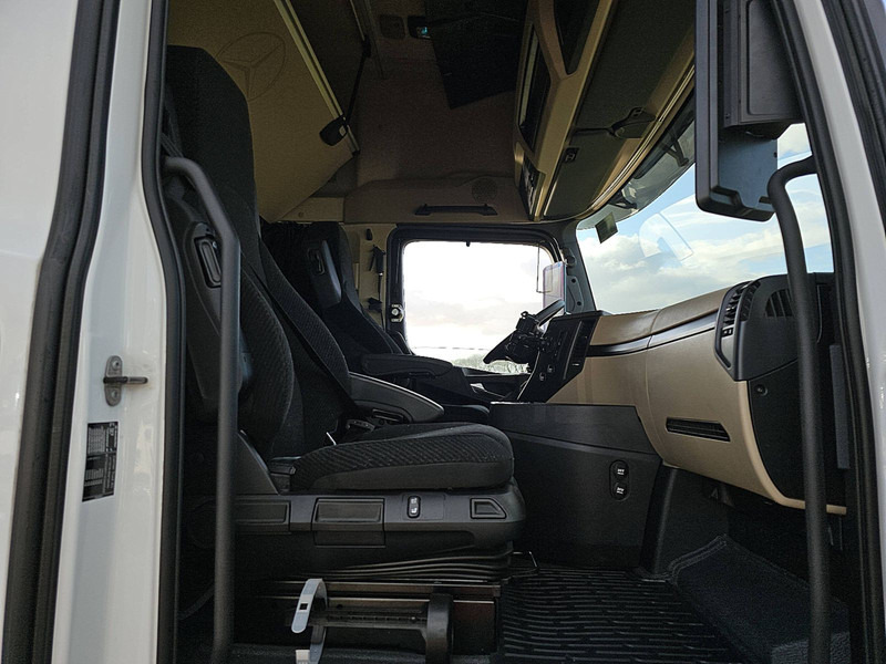 Тягач Mercedes-Benz ACTROS 1842 LS MP5 GIGASPACE: фото 7