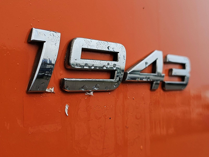 Тягач Mercedes-Benz ACTROS 1843 LS: фото 16