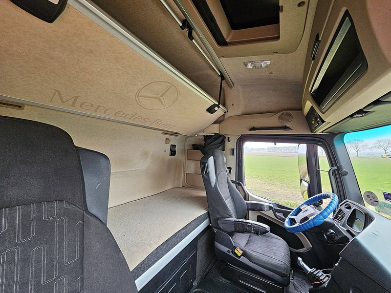 Тягач Mercedes-Benz ACTROS 1843 LS: фото 14