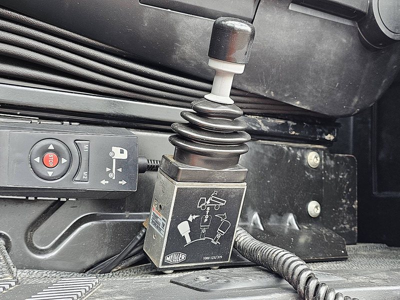 Тягач Mercedes-Benz ACTROS 1843 LS STR.SP.230 PTO+ HYDR: фото 16