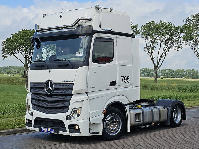 Mercedes-Benz ACTROS 1845 LS NR MP5 GIGASP. RET. - Тягач: фото 2 Mercedes-Benz ACTROS 1845 LS NR MP5 GIGASP. RET. - Тягач: фото 2
