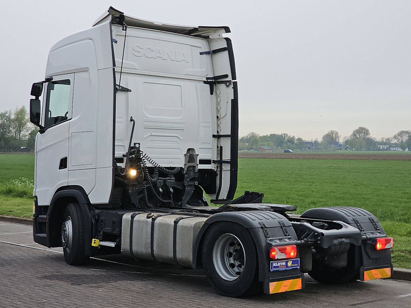 Тягач Scania S450: фото 6