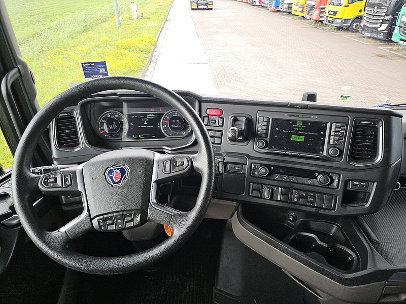 Тягач Scania S450: фото 8