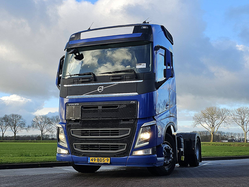 Volvo FH 420 GLOBETROTTER NL-TRUC - Тягач: фото 1 Volvo FH 420 GLOBETROTTER NL-TRUC - Тягач: фото 1