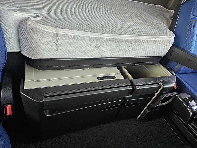 Тягач Volvo FH 500 XL LED I-PARK-COOL: фото 11 Тягач Volvo FH 500 XL LED I-PARK-COOL: фото 11