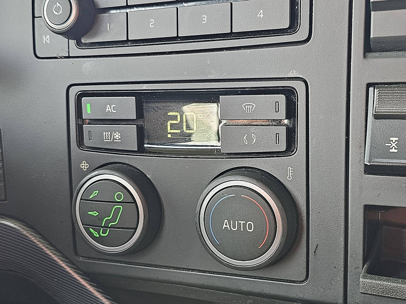 Тягач Volvo FH 500 XL LED I-PARK-COOL: фото 12 Тягач Volvo FH 500 XL LED I-PARK-COOL: фото 12