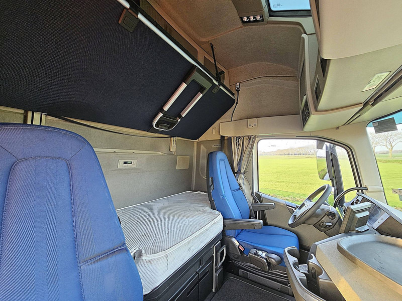 Тягач Volvo FH 500 XL LED I-PARK-COOL: фото 15 Тягач Volvo FH 500 XL LED I-PARK-COOL: фото 15