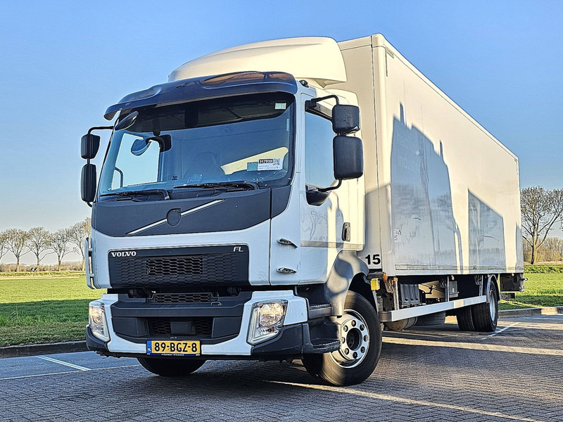 Volvo FL 250.12 - Грузовик с закрытым кузовом: фото 1 Volvo FL 250.12 - Грузовик с закрытым кузовом: фото 1