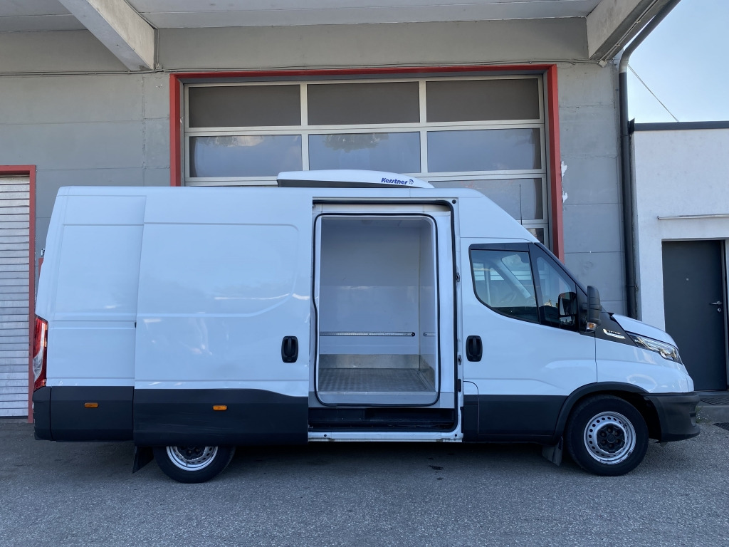 Iveco Daily 35S14 Hi-Matic Klimaautom. Kerstner 206 RA - Фургон-рефрижератор: фото 3 Iveco Daily 35S14 Hi-Matic Klimaautom. Kerstner 206 RA - Фургон-рефрижератор: фото 3