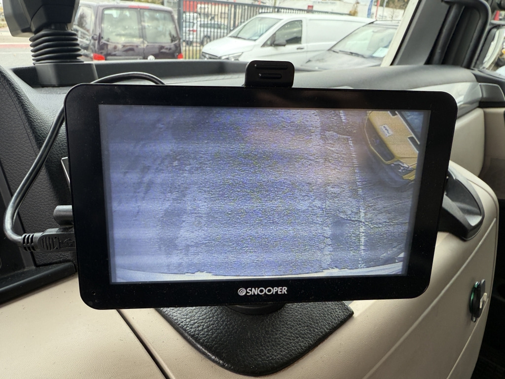 MAN TGL 12.220 Klimaautom. Kamera NAVI 7,1m Koff+LBW - Грузовик с закрытым кузовом: фото 2 MAN TGL 12.220 Klimaautom. Kamera NAVI 7,1m Koff+LBW - Грузовик с закрытым кузовом: фото 2