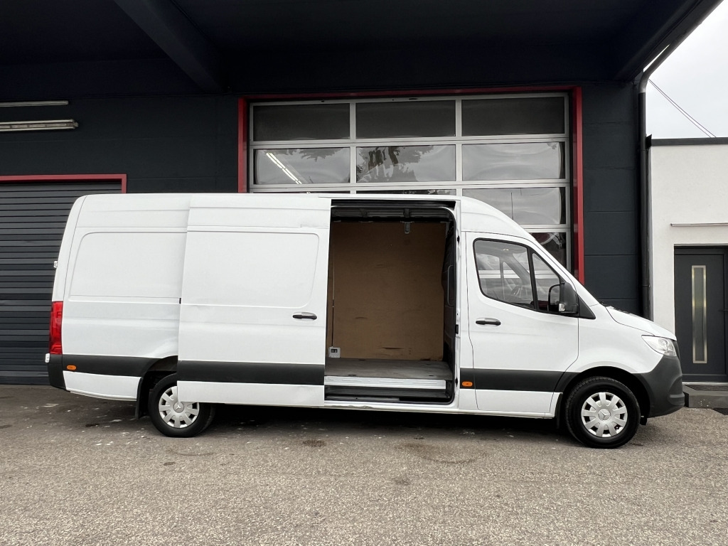 Mercedes-Benz Sprinter 315 CDI Klima Tempomat 3-Sitze 77.000km - Цельнометаллический фургон: фото 3 Mercedes-Benz Sprinter 315 CDI Klima Tempomat 3-Sitze 77.000km - Цельнометаллический фургон: фото 3