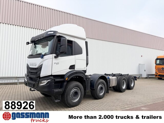 Iveco T-Way AT410T51 8x4, Retarder, Nebenantrieb, 4x - Грузовик-шасси: фото 1 Iveco T-Way AT410T51 8x4, Retarder, Nebenantrieb, 4x - Грузовик-шасси: фото 1