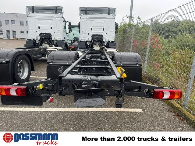 Mercedes-Benz Actros 1827/30 L 4x2, Gardine, LBW - Грузовик бортовой/ Платформа: фото 2 Mercedes-Benz Actros 1827/30 L 4x2, Gardine, LBW - Грузовик бортовой/ Платформа: фото 2