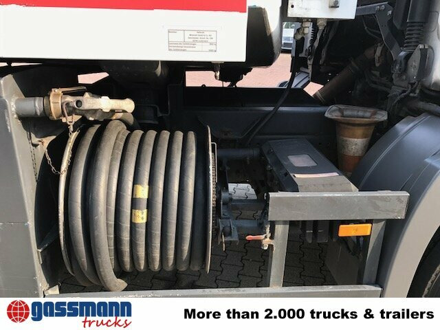 Mercedes-Benz Actros 1841 L 4x2, Esterer Tankaufbau ca. - Грузовик-цистерна: фото 3 Mercedes-Benz Actros 1841 L 4x2, Esterer Tankaufbau ca. - Грузовик-цистерна: фото 3