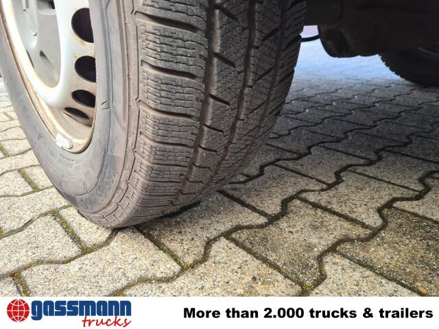 Mercedes-Benz Sprinter 316 KA 4x2, Rettungswagen - Цельнометаллический фургон: фото 2 Mercedes-Benz Sprinter 316 KA 4x2, Rettungswagen - Цельнометаллический фургон: фото 2