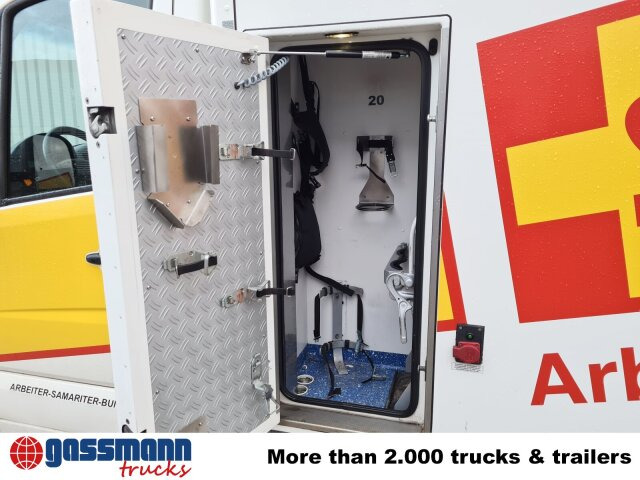 Mercedes-Benz Sprinter 516 CDI 4x2, Rettungswagen - Цельнометаллический фургон: фото 4 Mercedes-Benz Sprinter 516 CDI 4x2, Rettungswagen - Цельнометаллический фургон: фото 4