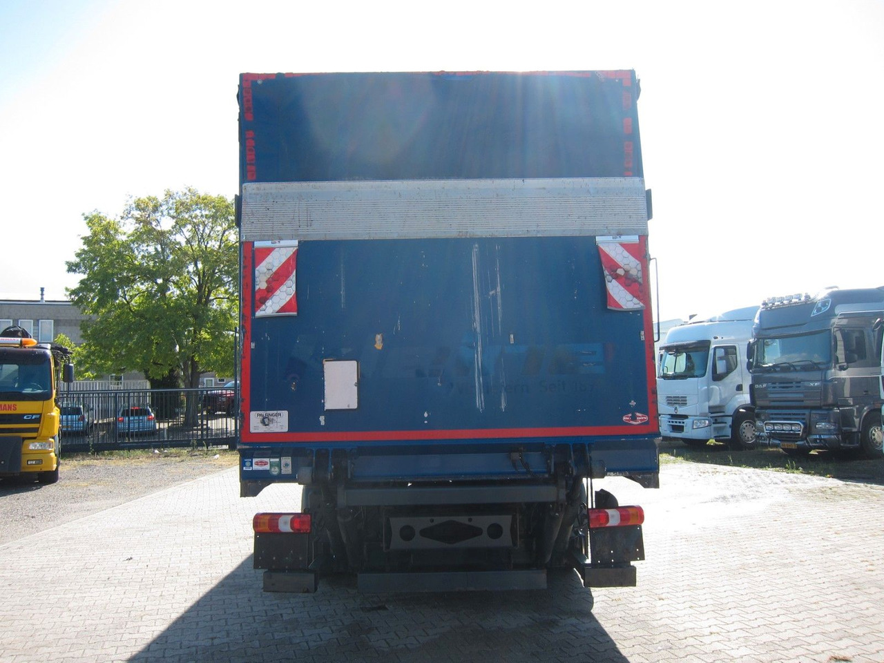 Mercedes-Benz Atego 1521 L Bordwande LBW 338tkm E6 - Тентованный грузовик: фото 4 Mercedes-Benz Atego 1521 L Bordwande LBW 338tkm E6 - Тентованный грузовик: фото 4