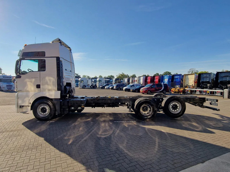 MAN TGX 26.500 6x2 XXL - Chassis - Full air - Night clima - AS Tronic - - Грузовик-шасси: фото 4 MAN TGX 26.500 6x2 XXL - Chassis - Full air - Night clima - AS Tronic - - Грузовик-шасси: фото 4