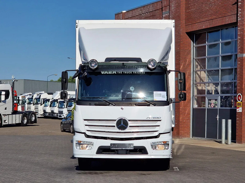 Mercedes-Benz Atego 1524 Box with sidedoors - Zepro loadlift - Full air - Euro 6 - Automatic - Camera system - Грузовик с закрытым кузовом: фото 2 Mercedes-Benz Atego 1524 Box with sidedoors - Zepro loadlift - Full air - Euro 6 - Automatic - Camera system - Грузовик с закрытым кузовом: фото 2