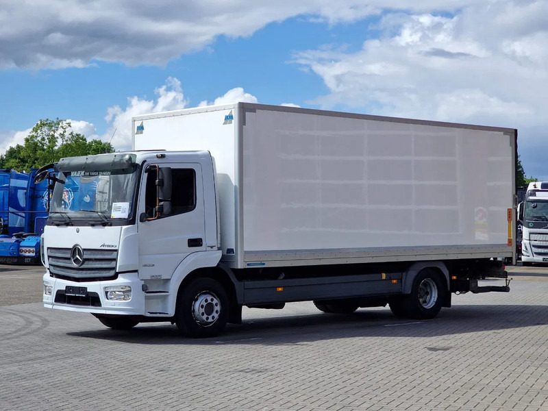 Mercedes-Benz Atego 4x2 - 170 KW/230PS - Box - Zepro loadlift - Euro 6 - Грузовик с закрытым кузовом: фото 3 Mercedes-Benz Atego 4x2 - 170 KW/230PS - Box - Zepro loadlift - Euro 6 - Грузовик с закрытым кузовом: фото 3
