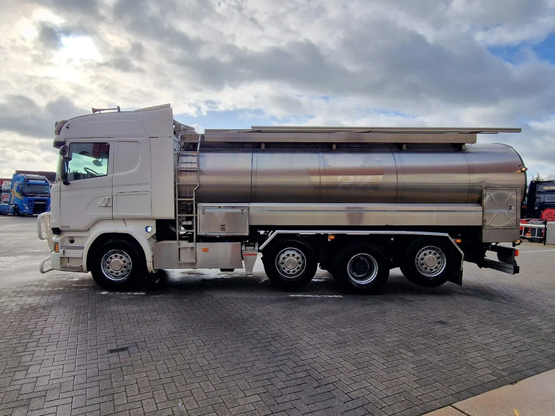 Scania R520 V8 8x2*4 - Milk tank - 19.000L - 4 compartments - Pump and counter - Retarder - Грузовик-цистерна: фото 4 Scania R520 V8 8x2*4 - Milk tank - 19.000L - 4 compartments - Pump and counter - Retarder - Грузовик-цистерна: фото 4