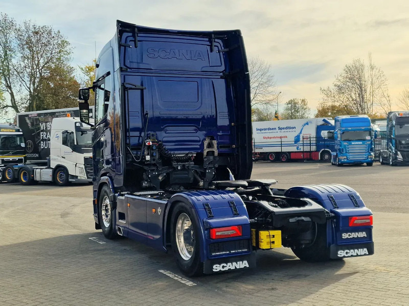 Scania 660S V8 NGS Highline 4x2 - Full spec - Retarder - Night Clima - Leather - Led - Full air - New Dashboard - Тягач: фото 5 Scania 660S V8 NGS Highline 4x2 - Full spec - Retarder - Night Clima - Leather - Led - Full air - New Dashboard - Тягач: фото 5