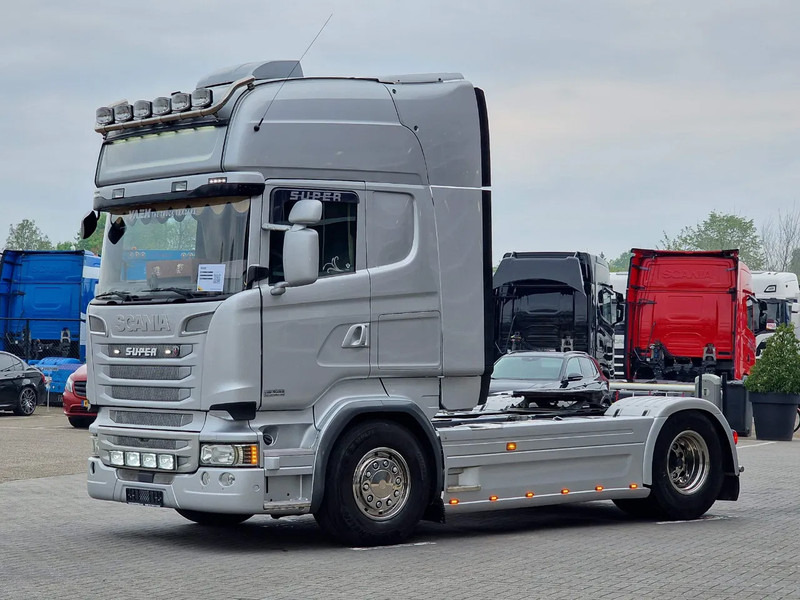 Scania R580 V8 Topline 4x2 - Full spec - Custom interior - Retarder - Night clima - Full air - Navi - Тягач: фото 3 Scania R580 V8 Topline 4x2 - Full spec - Custom interior - Retarder - Night clima - Full air - Navi - Тягач: фото 3