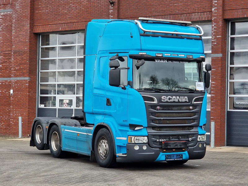Scania R580 V8 Topline 6x2 - Retarder - Full air - 2x tank - Euro 6 - Тягач: фото 1 Scania R580 V8 Topline 6x2 - Retarder - Full air - 2x tank - Euro 6 - Тягач: фото 1
