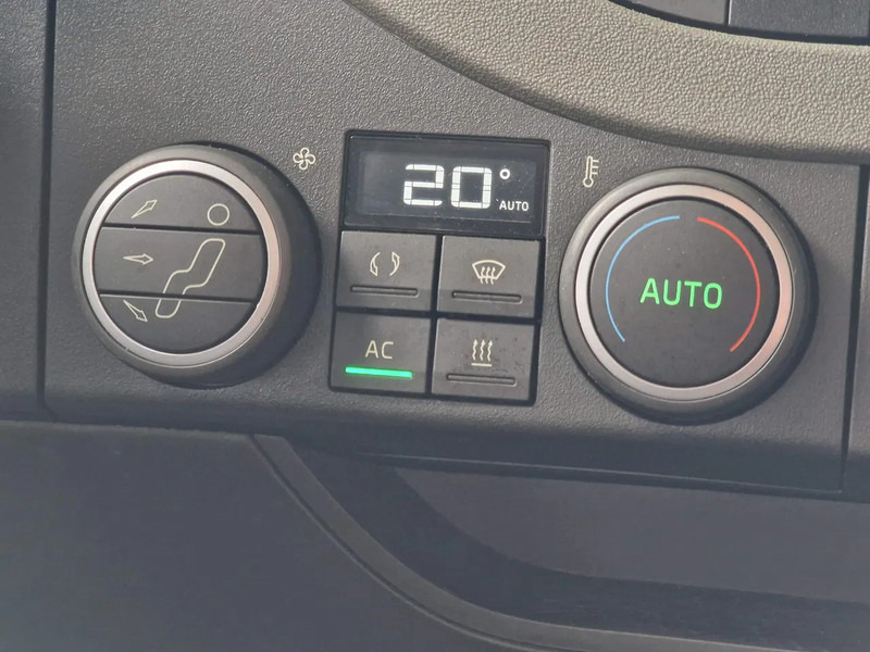 Тягач Volvo FH 13.500 Globetrotter 6x2 - PTO/Hydraulic - Full air - Low KM - 3.20 WB: фото 16