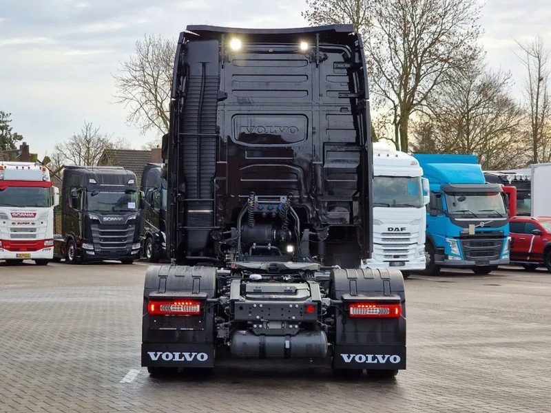 Volvo FH 13.500 Globetrotter XL 4x2 - NEW - Full spec - I parkcool - Full air - - Тягач: фото 5 Volvo FH 13.500 Globetrotter XL 4x2 - NEW - Full spec - I parkcool - Full air - - Тягач: фото 5