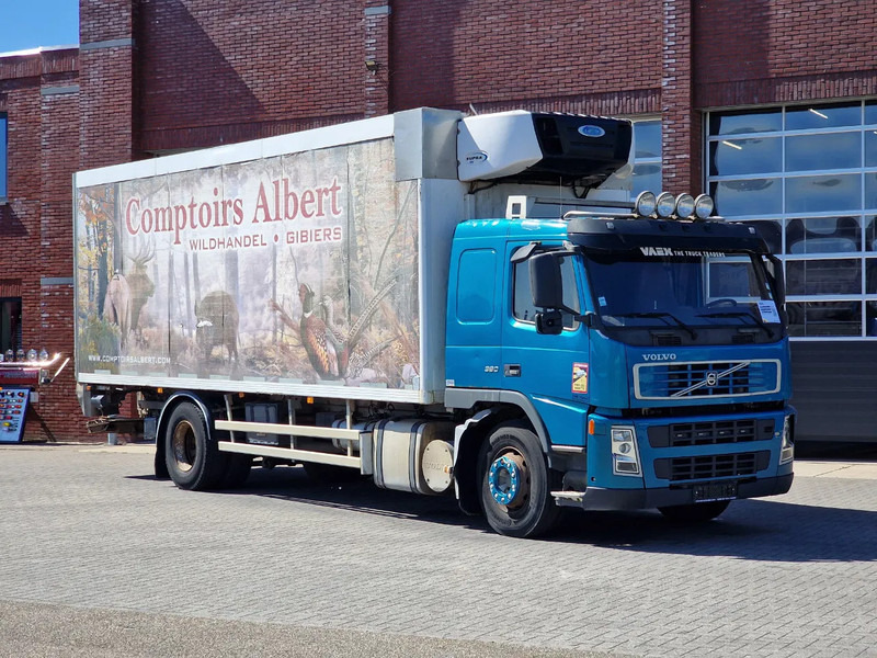 Volvo FM 12.380 4x2 - Frigo Carrier Supra - Loadlift - Hooks/Rohrbahnen/Vleeshang - Рефрижератор: фото 1 Volvo FM 12.380 4x2 - Frigo Carrier Supra - Loadlift - Hooks/Rohrbahnen/Vleeshang - Рефрижератор: фото 1